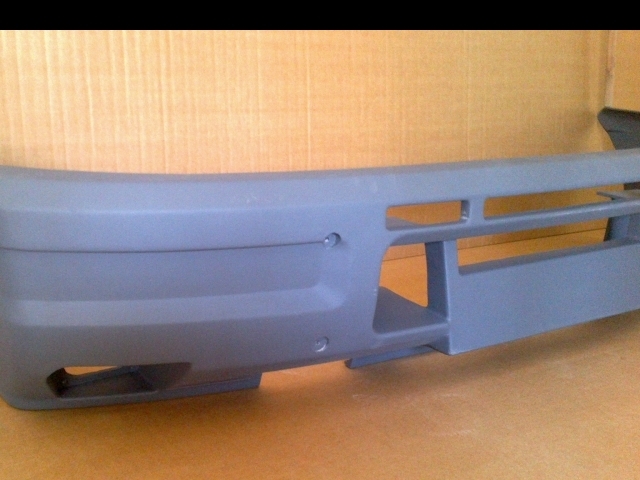 Paragolpes en una pieza 