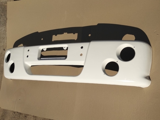 Paragolpes Ford Cargo