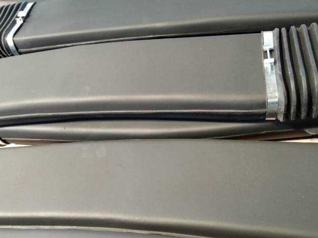 Toma de Aire Ford Cargo